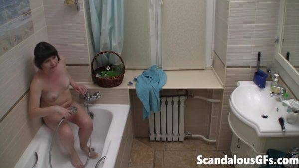 Solo teen masturbates in the shower - txxx.com on poweredporn.com