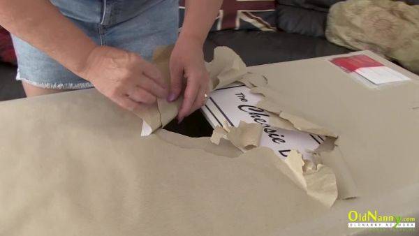 My sexy toy is finally here - sunporno.com on poweredporn.com