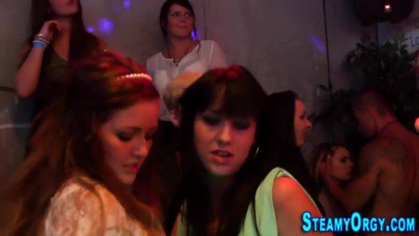 Cfnm Amateur Suck Party - hclips.com on poweredporn.com