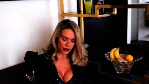 Miss Tiff - My Rolex Gets You Off - drtuber.com on poweredporn.com