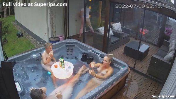 Ipcam German Nudist Family Enjoys The Jacuzzi - hclips.com - Germany on poweredporn.com