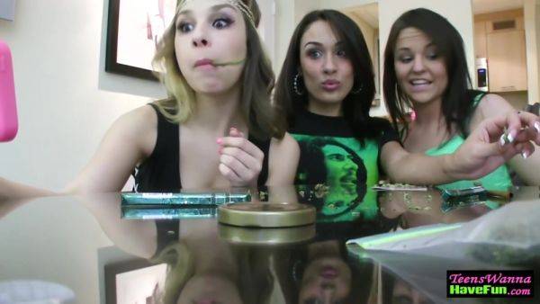 Teen Amateurs Ride Cock - hclips.com on poweredporn.com