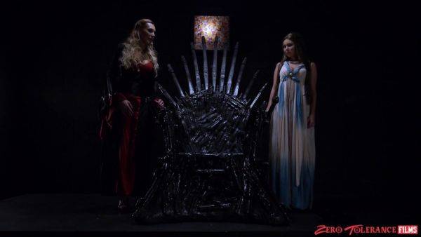 Aroused female share premium GoT role play - xbabe.com on poweredporn.com