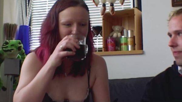 Chubby German Babe In Stockings Knows Hot To Make A Cock Cum - tubepornclassic.com - Germany on poweredporn.com