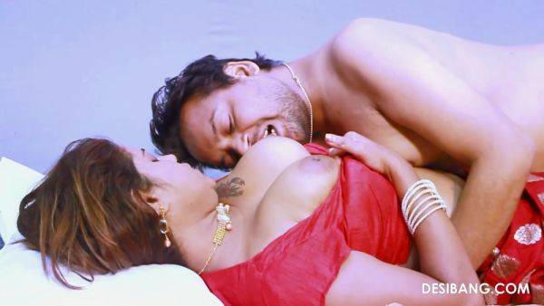 Indian wife with big boobs filmed working cock like true sluts - hellporno.com - India on poweredporn.com