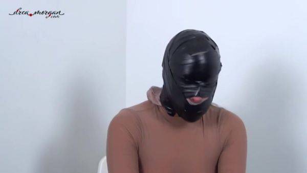 Silly Blind Damsel - hotmovs.com on poweredporn.com