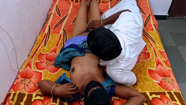 Indian Couple Have Romantic Sex At Midnight Hd Xxx - hclips.com - India on poweredporn.com