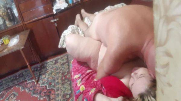 Trahaemsya I Konchaem 5 15 Min - hclips.com on poweredporn.com