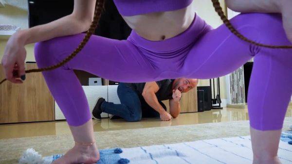 Missy's husband can't get to her, but she's a horny bitch who needs a good assfuck and a good ride - sexu.com on poweredporn.com