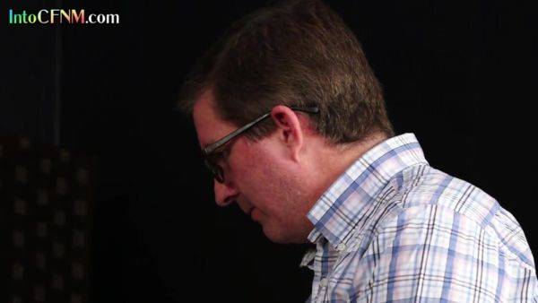 CFNM classy babes in dress and heels suck cock in group BJ - txxx.com - Britain on poweredporn.com