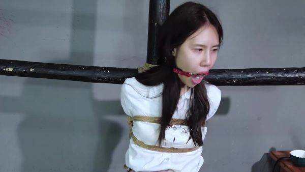 Hui Hui Bound Feet And Tickling - upornia.com - Japan on poweredporn.com