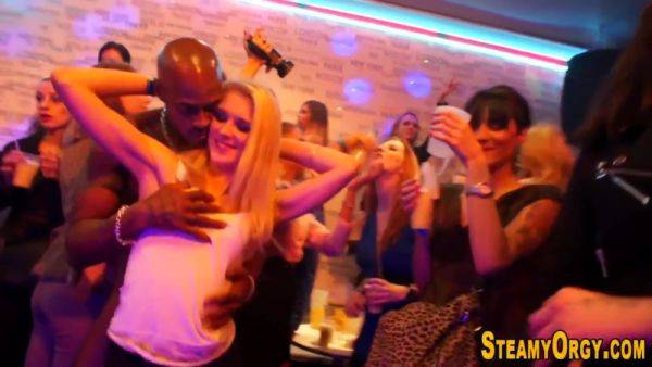 Clothed Teen Fingered Bbc - hclips.com on poweredporn.com