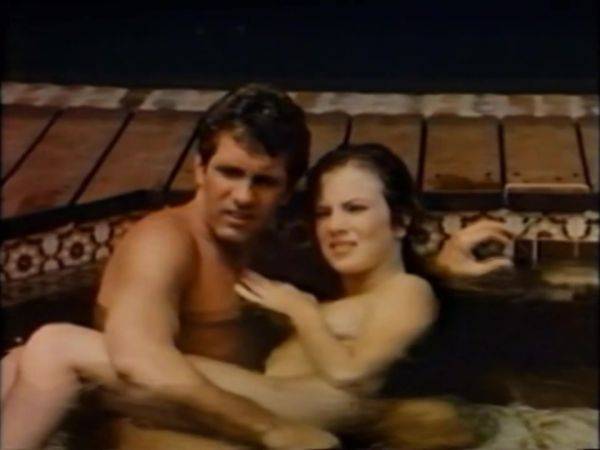 Traci Another Roll In The Hay (1985) - tubepornclassic.com on poweredporn.com