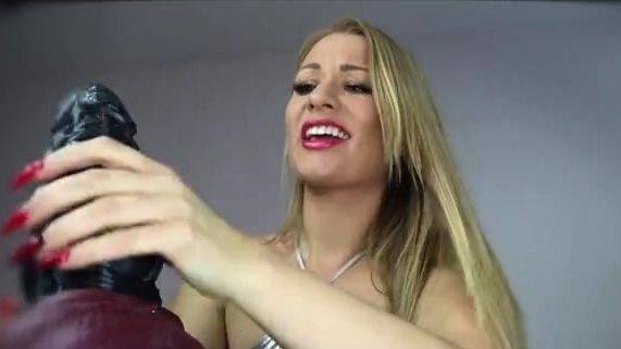 IWantPoison - Lost in Space - ALPHA BREEDING - drtuber.com on poweredporn.com