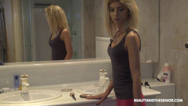 Missy Luv gets kinky with her tattooed grandpa & gives a sloppy BJ - sexu.com on poweredporn.com