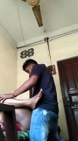 मच्योर कामवाली को मालि - drtuber.com on poweredporn.com