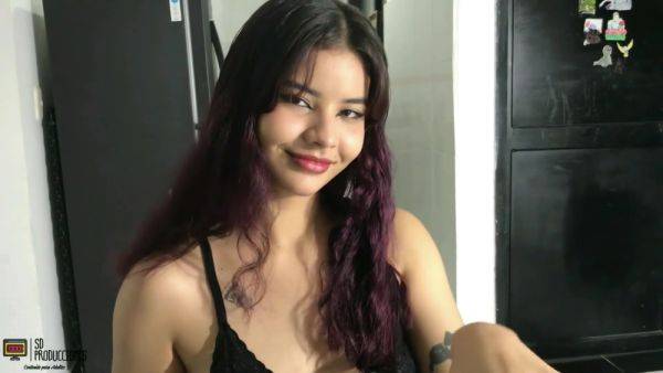 Sexo Fetiche Con Los Pies Con Mi Hermanastro! Me Folla Tan Duro Que Me Hace Gritar De Placer - hclips.com on poweredporn.com