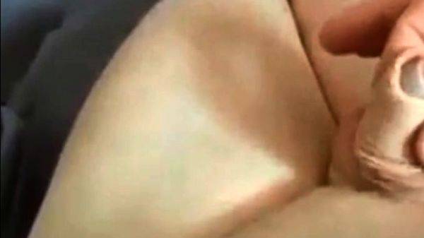 Jouir sans bander .... - drtuber.com on poweredporn.com