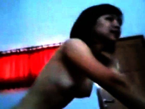 Indonesia- sedang asyik ML sama pacar - drtuber.com on poweredporn.com