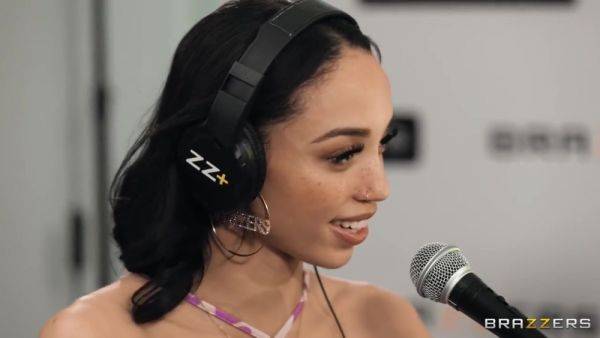 With Big Boobs Has Fun With Keiran Lee, Alexis Fawx And Van Wylde - hotmovs.com on poweredporn.com