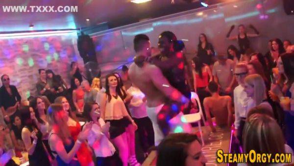 Real Clothed Teen Sucking - hotmovs.com on poweredporn.com