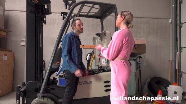 Busty MILF treats young mechanic with lots of pussy and ass - hellporno.com on poweredporn.com