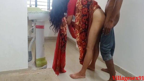 House Clean Time Sex By Kamwali Bai - desi-porntube.com - India on poweredporn.com