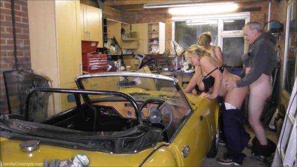 Mr Creampie Gets Help With His Big End - Camillacreampie - hotmovs.com - Britain on poweredporn.com