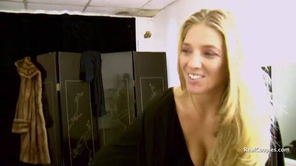 Tall Blonde Wife Brought to Orgasm - hotmovs.com on poweredporn.com