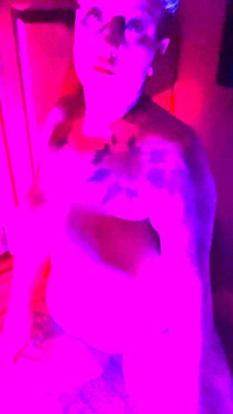 Solo Free Amateur Webcam Porn Video - drtuber.com on poweredporn.com