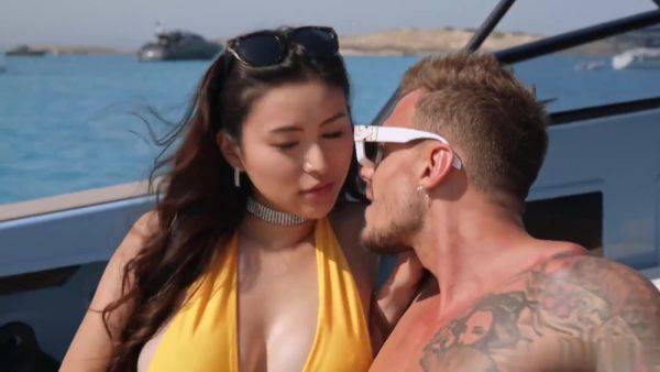 Rae Lil Black Is Horny Babe Hardcore Fuck - txxx.com - Japan on poweredporn.com