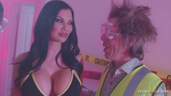 Jasmine Jae - Double Charged Jaebot - Jasmine jae - xhand.com on poweredporn.com