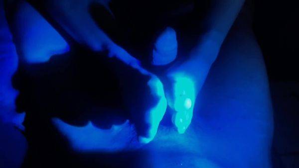 Delicious Footjob - hclips.com on poweredporn.com