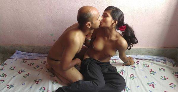 Hot Sex With Married Indian Couple - txxx.com - India on poweredporn.com