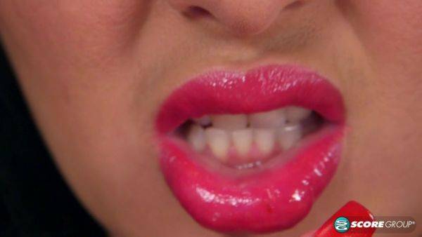 Happy Hour - hotmovs.com on poweredporn.com