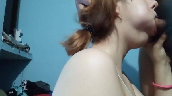 Mi Hermanastra Me Chupa Verga Mientras Nuestros Padres E - hclips.com on poweredporn.com