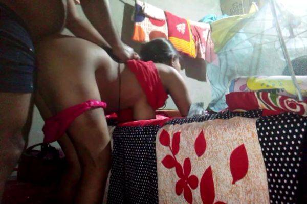 Desi Bhabhi Doggy Style Sex Injoyy - hclips.com - India on poweredporn.com