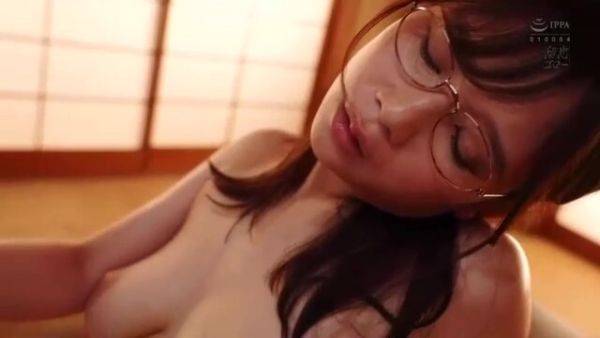 03402 Married woman x neighbor - hclips.com on poweredporn.com