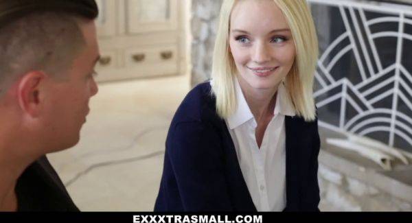 Sammie Daniels, the piano teacher, fucks tiny teen and takes a cumshot on her pretty face - sexu.com on poweredporn.com