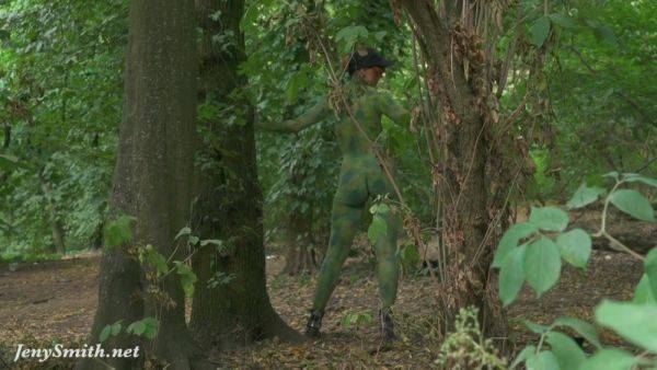 Invisible Nakedness With Jeny Smith - hclips.com on poweredporn.com