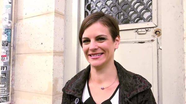 Double penetration to help her get over her breakup - hotmovs.com - France on poweredporn.com