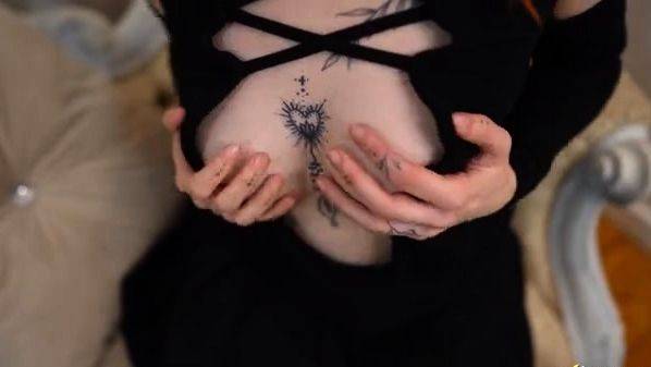 DownBlouse Jerk - eva ray ill show you how to party - drtuber.com on poweredporn.com