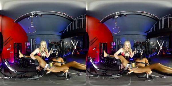 Voyeur Dungeon Slave VR - drtuber.com on poweredporn.com