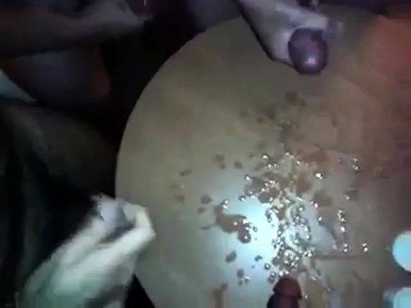 Wank group, much cum. Wichsgruppe, viel Sperma! - drtuber.com on poweredporn.com