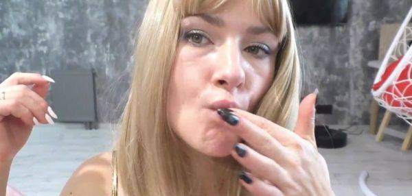 Enthusiastic Fan Thanked With Amazing Blowjob and Swallowed All Cum POV - inxxx.com on poweredporn.com