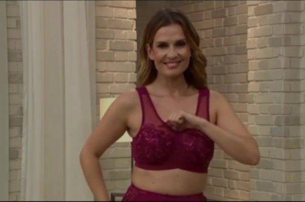 MILF in BH und Slip – Teleshopping - xhand.com - Germany on poweredporn.com