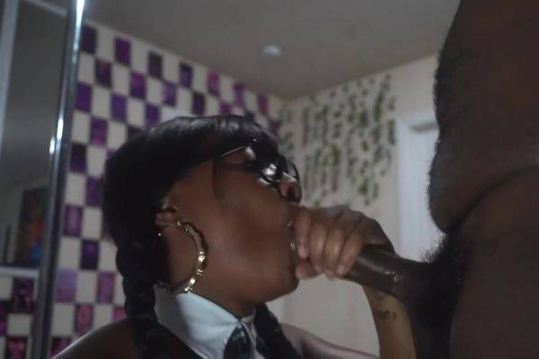 Ebony School Girl Gives Sloppy Head - hclips.com on poweredporn.com