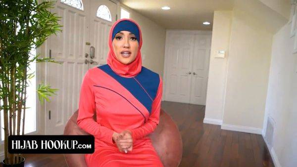 Petite Hijab Babe pays rent with her tight pussy & takes a big dick - sexu.com on poweredporn.com