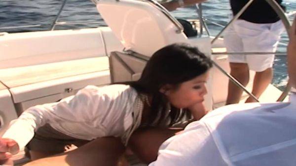 Asian beauty sucking two dicks - drtuber.com on poweredporn.com