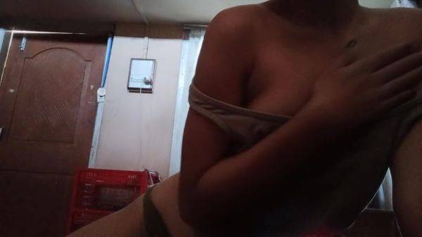 Indian College Girl Showing Ass And Pussy - desi-porntube.com - India on poweredporn.com